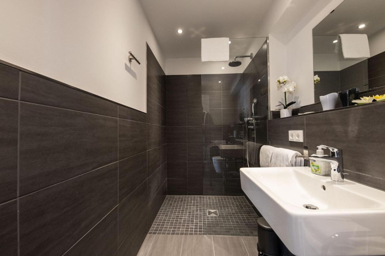 Weitblick Apartment การ์มิช-พาร์เทนเคียร์เชน ภายนอก รูปภาพ