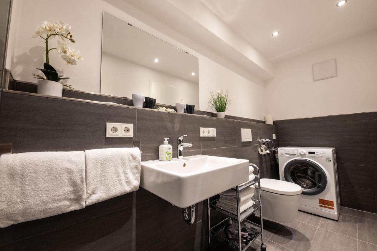 Weitblick Apartment การ์มิช-พาร์เทนเคียร์เชน ภายนอก รูปภาพ